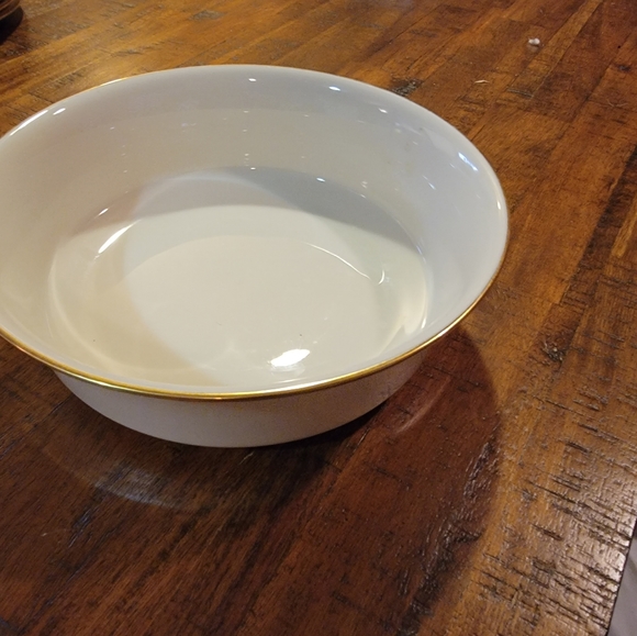 Fine China - Picture 4 of 6